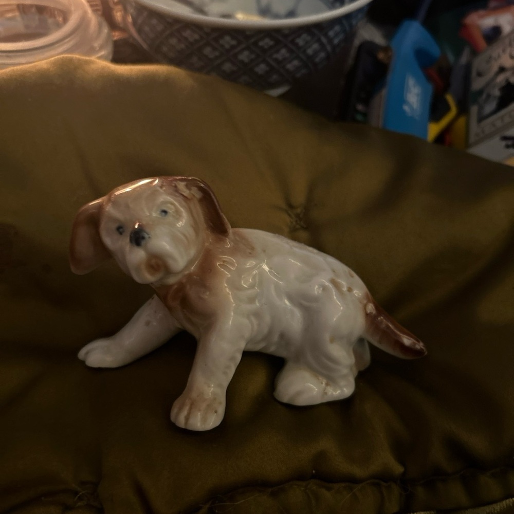 Vintage dog figurine made in Japan